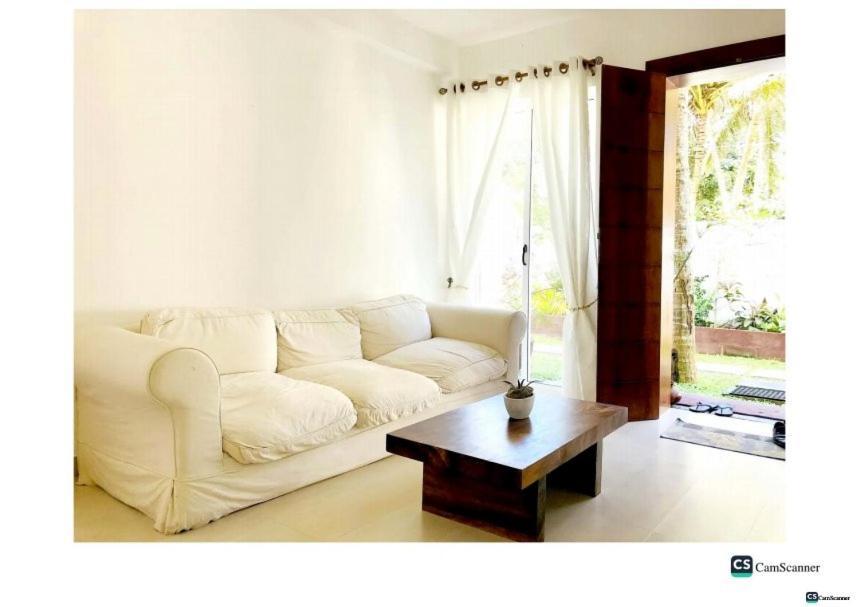 Ayona Beach Villa Katuneriya Exterior photo