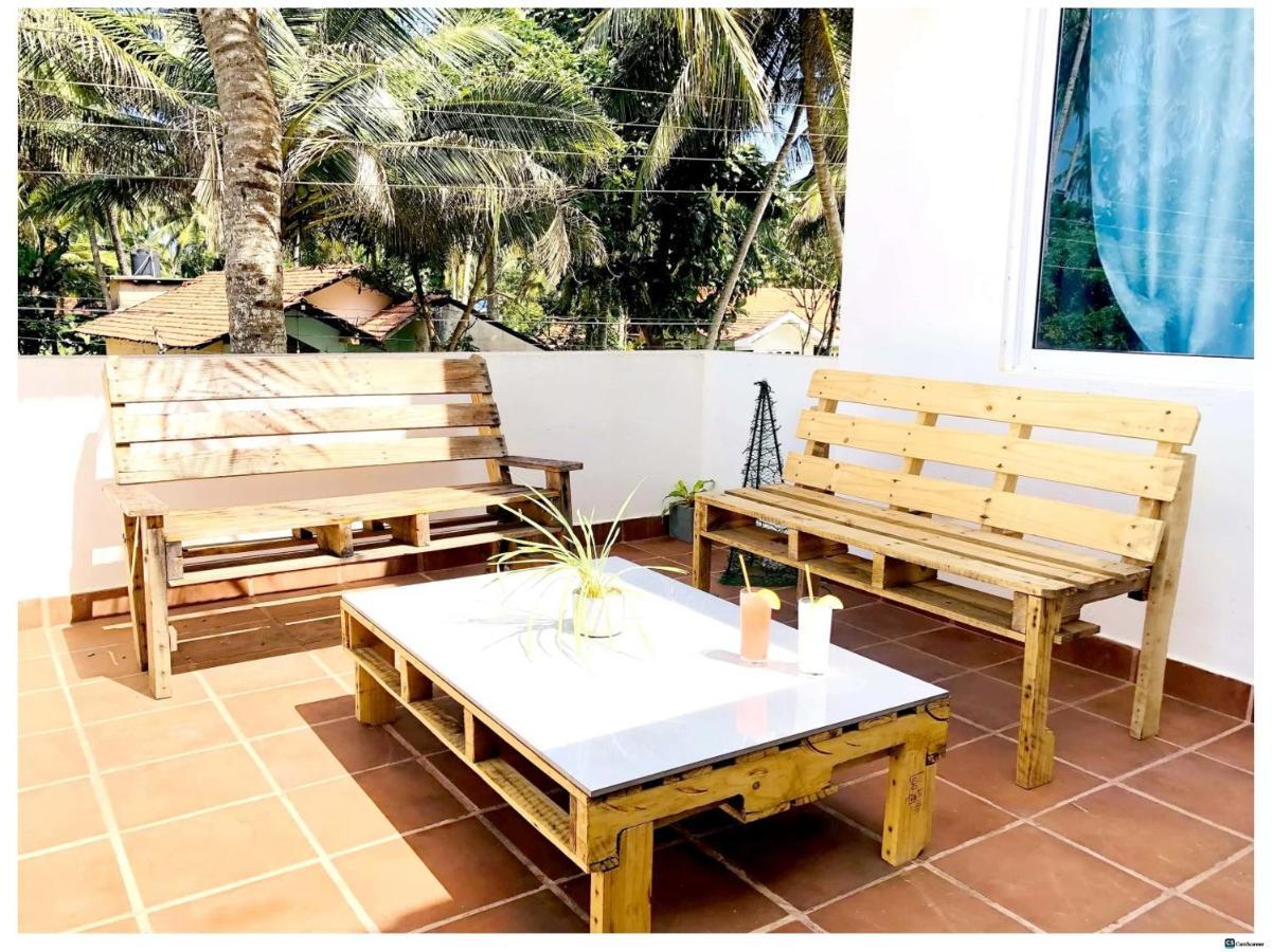 Ayona Beach Villa Katuneriya Exterior photo