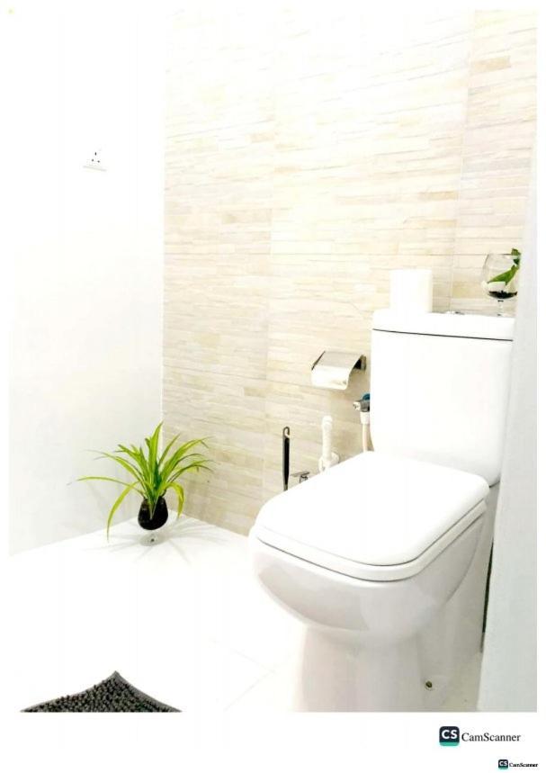 Ayona Beach Villa Katuneriya Room photo